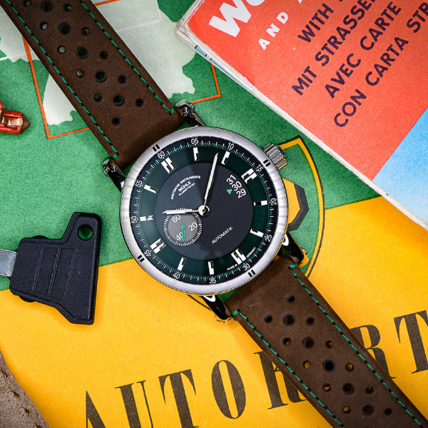 Goldenrod Mühle-Glashütte Teutonia Sport II “Racing Green”